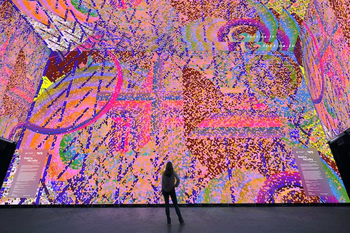 Outernet x Tate Premiere New Trailblazing Work by Samia Halaby