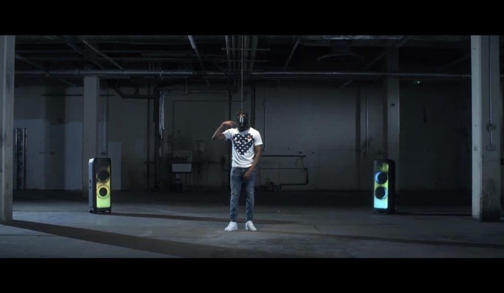 Baby Mane gives melodic One Mic freestyle.