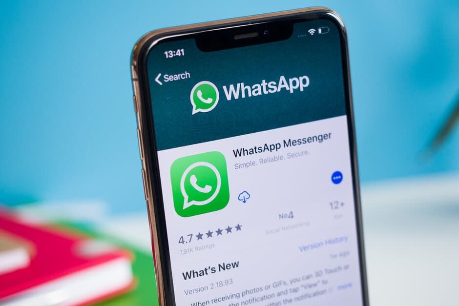 WhatsApp Loses Millions Of Users After Terms Update