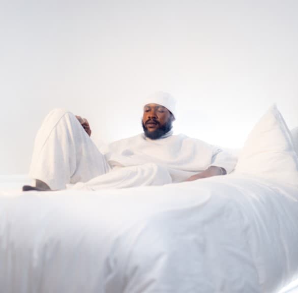 Tay Iwar Pays Ode To Self-Healing In ‘Love & Isolation’ EP
