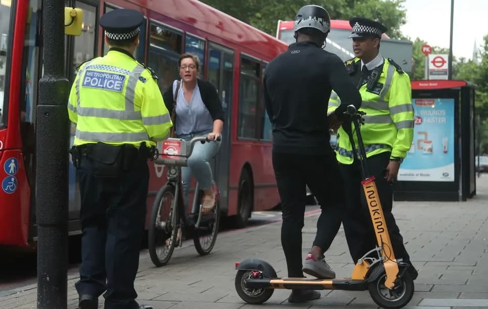 Police now seizing and reporting e-scooters for no insurance/riding not in accordance with a licence