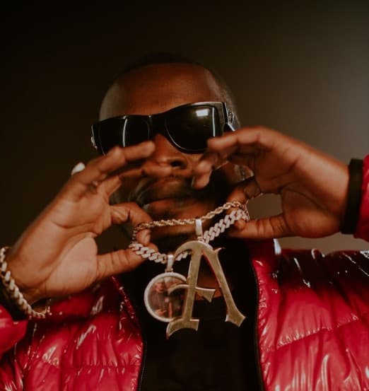 Sneakbo Joins Forces With Ard Adz For “Come A Long Way”
