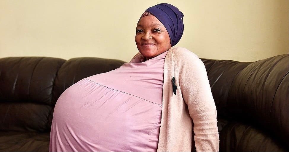 Woman Gives Birth To 10 Babies After Doctors Miss Four During Scan