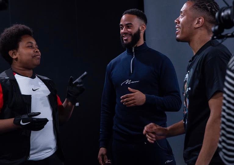 Influential UK Music Figures Denz And Renz Premiere Episode 1 Of Brand New Entertainment Show “WAVETIME”
