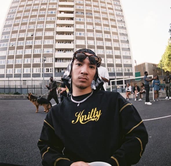 Newcomer WAX Blends Baile-Funk & UK Rap On All-New Single “Underdogs”