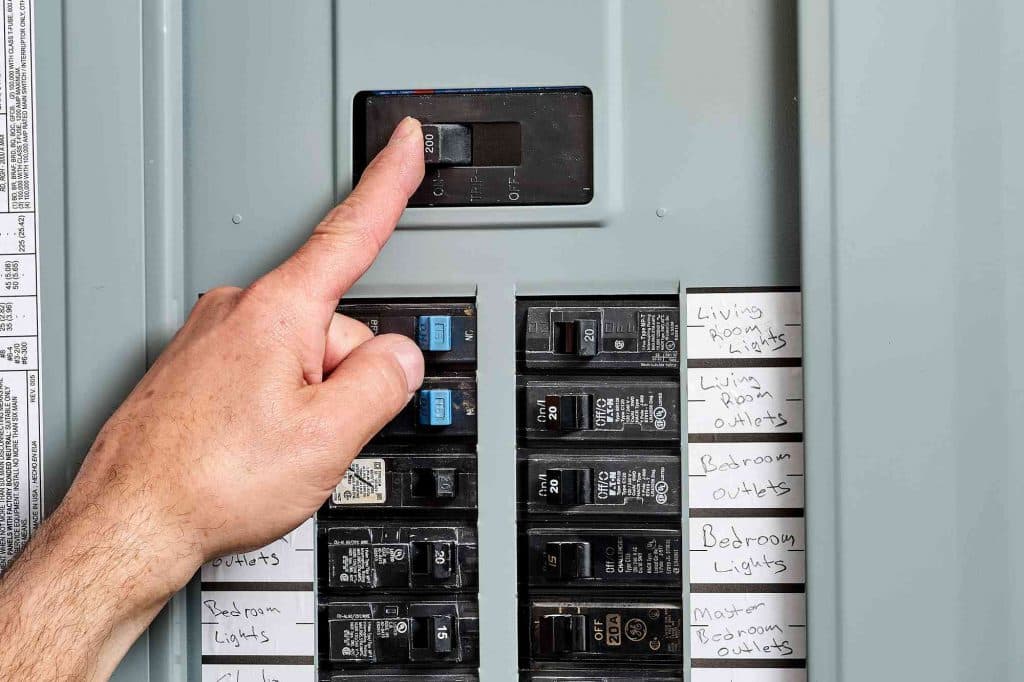 France Threatens To Cut The UK’s Power Off Over Fish