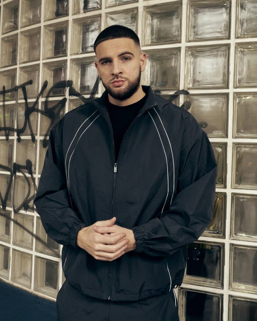 UK Rap Riser Glizz Takes A Trip Down Memory Lane In Fiery Single “Belly”