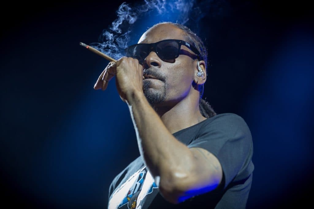 Snoop Dogg Announces His Retirement From Smoking