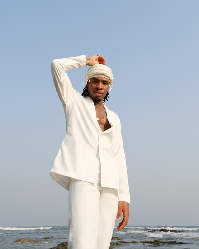 Joeboy Kicks Off 2025 With Enchanting New Single, ‘SMH’