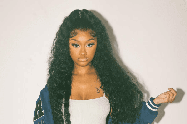 “I Might Be a Girl, But I Am the Man” – In Conversation with Teezandos