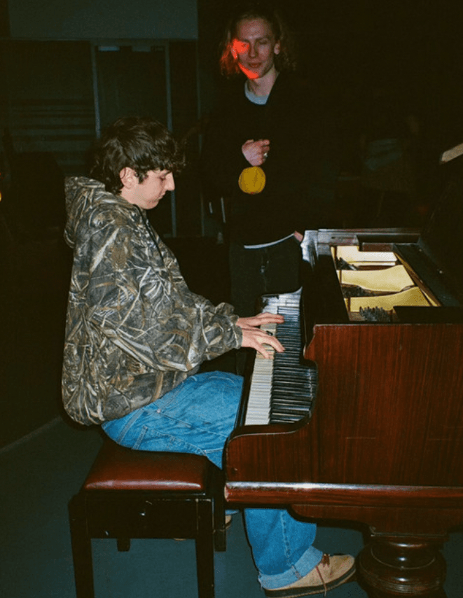 Rising Star Sam McAlister Unveils Introspective New Single ‘Just Wanted Peace’