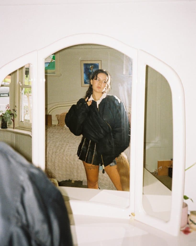Mallrat Shares New Single ‘Ray Of Light’