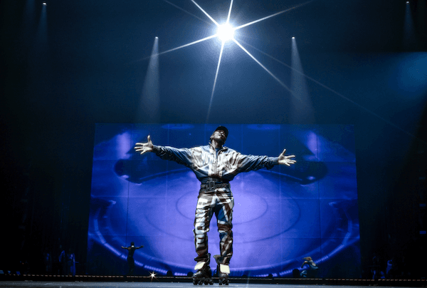 Usher Closes European Tour with a Victory Lap in London